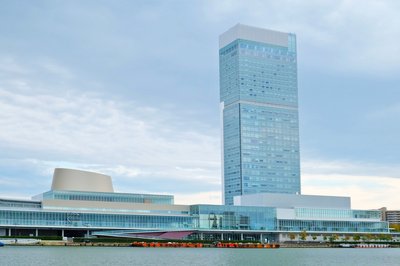 🖼️ 니가타 현립 반다이지마 미술관